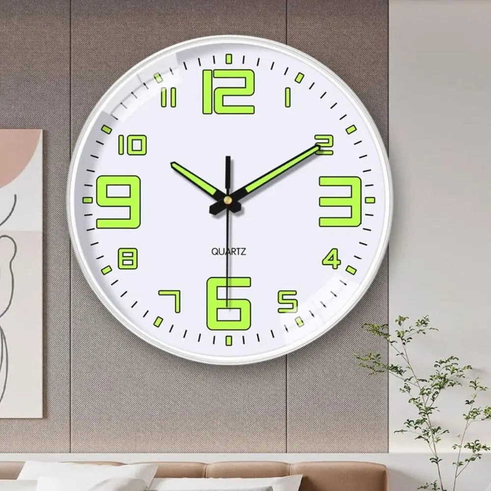 Cichy świecący zegar ścienny ABS 20 cm 🕒